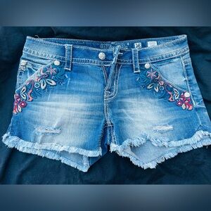 Miss Me distressed floral Jean shorts